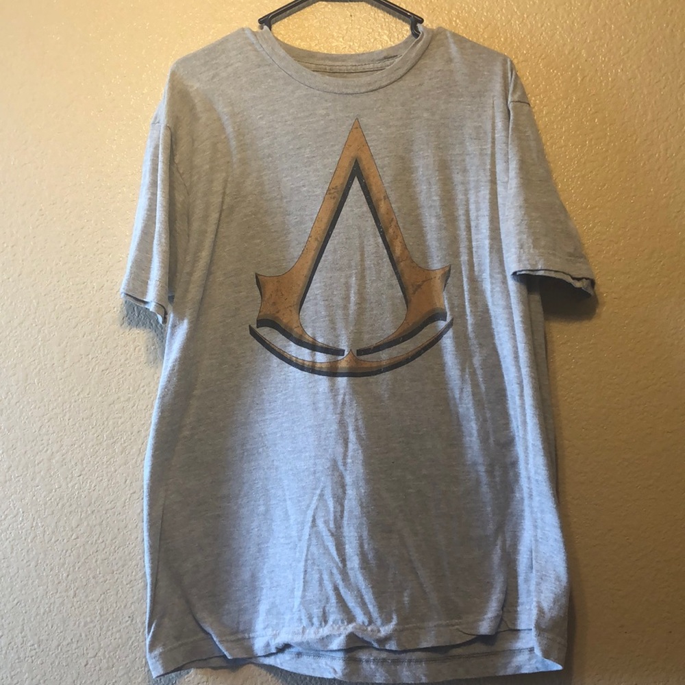 assassins creed logo tee